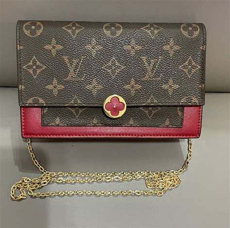 lv flore chain wallet review|wallet on chain ivy bag.